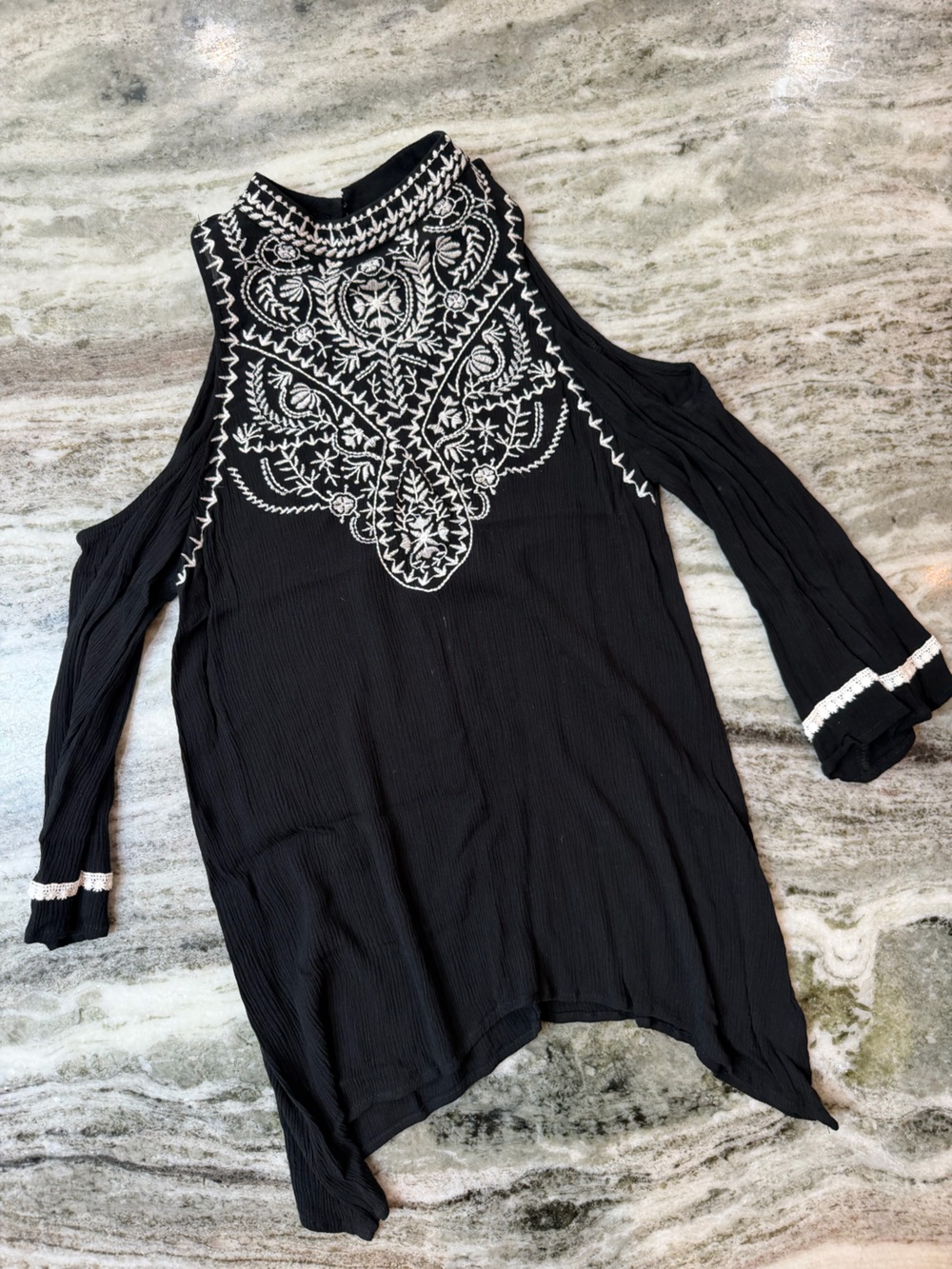 Black Cold-Shoulder Tunic with White Embroidery